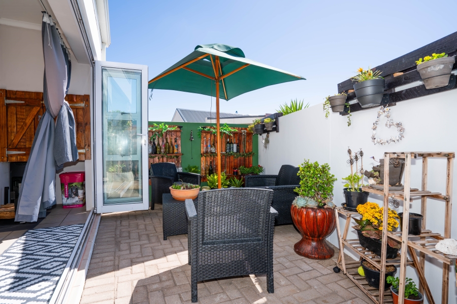 2 Bedroom Property for Sale in Laguna Sands Western Cape